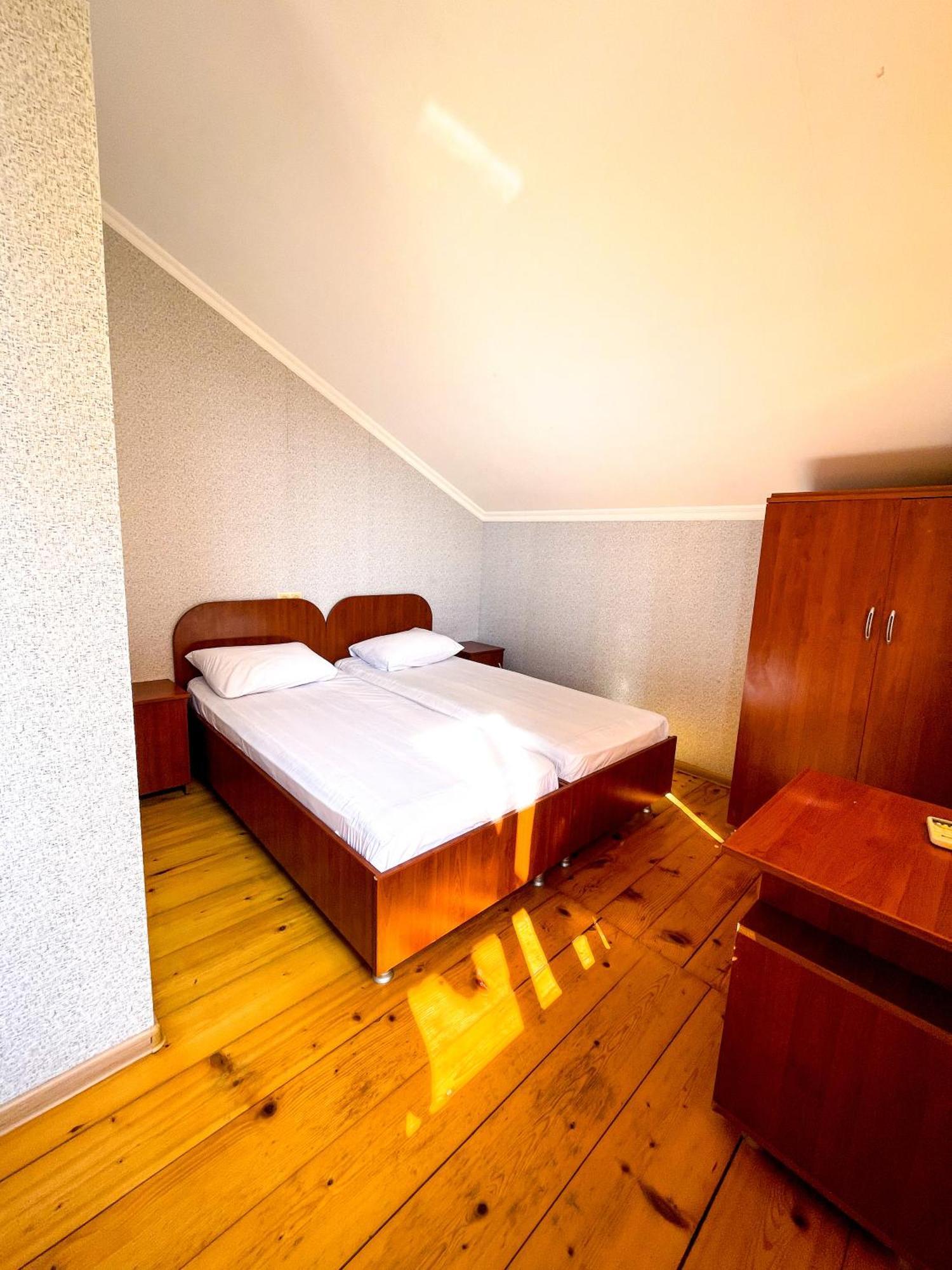 Hotel Qeti Shekhvetili Buitenkant foto
